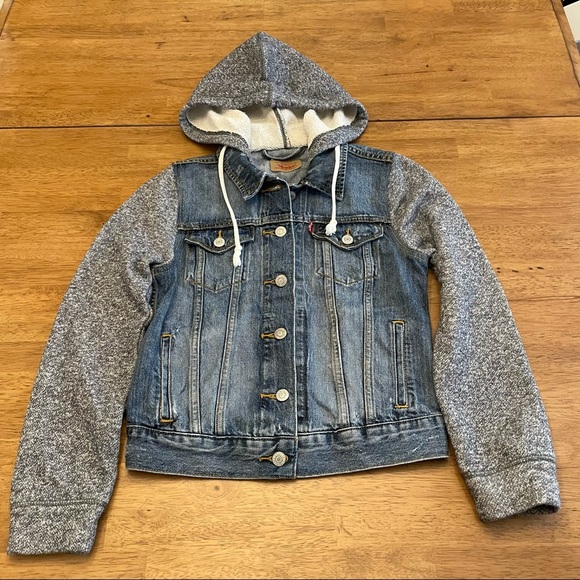Levi's | Jackets \u0026 Coats | Levis Hooded 